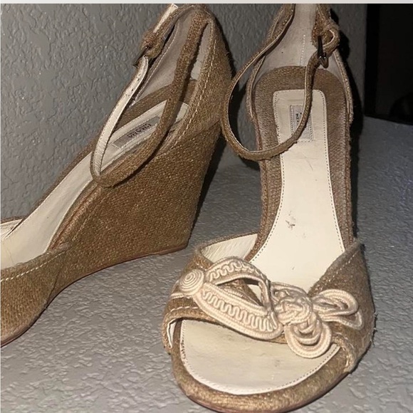 Prada tan wedges size 10.5 - Picture 2 of 6